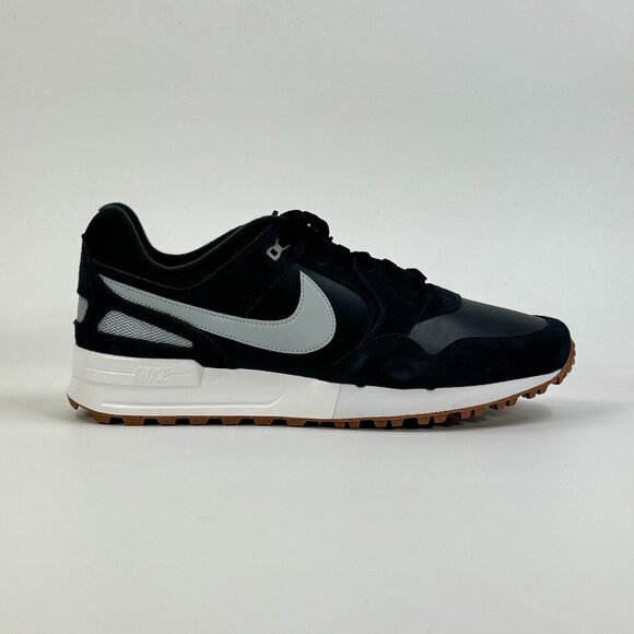 Athletic_Shoes